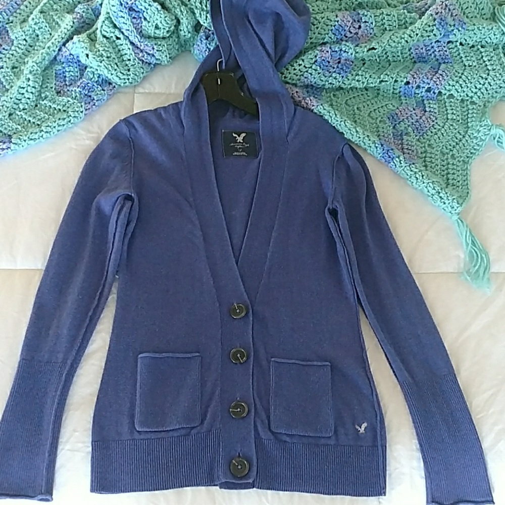 American Eagle lightweight cardigan S